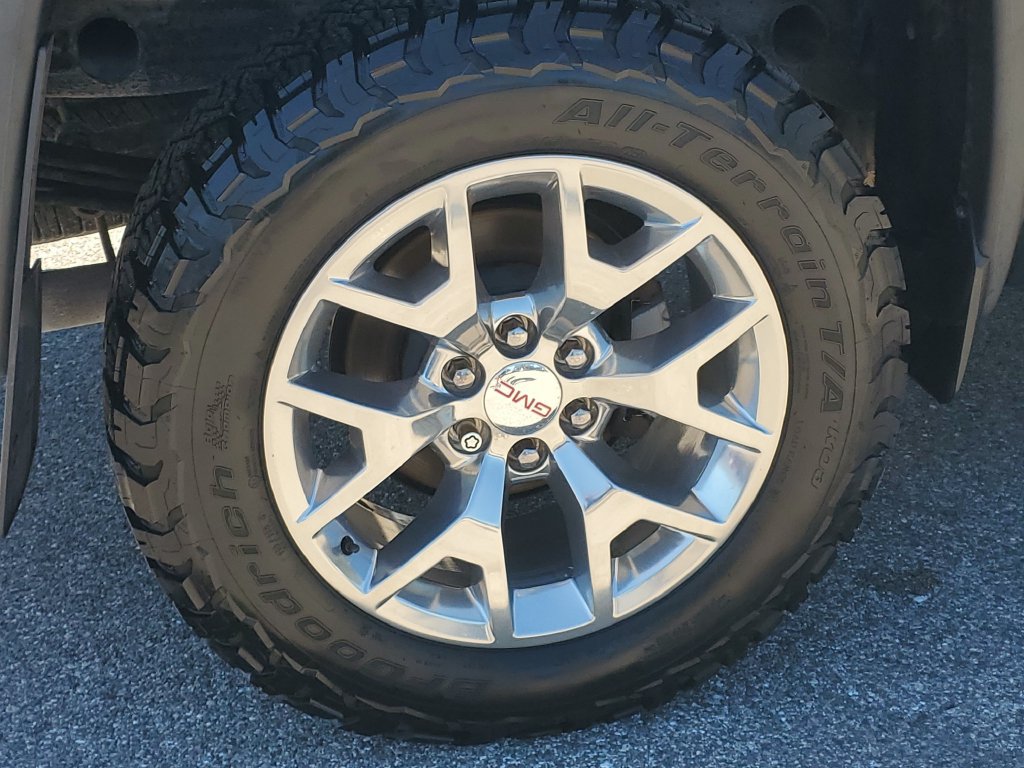 Used 2018 GMC Sierra 1500 SLT w/ SLT Premium Package AWD/4WD image 10