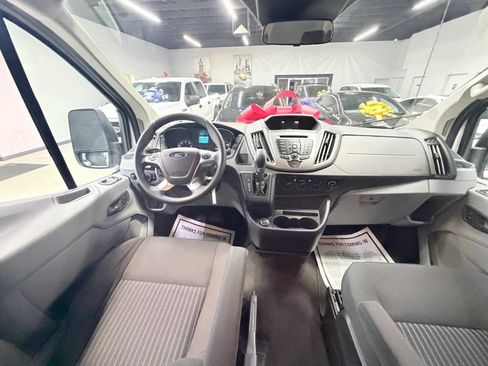 Used 2018 Ford Transit 350 XL RWD image 28
