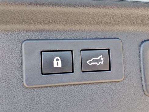 Certified 2023 Subaru Forester Limited AWD/4WD image 17