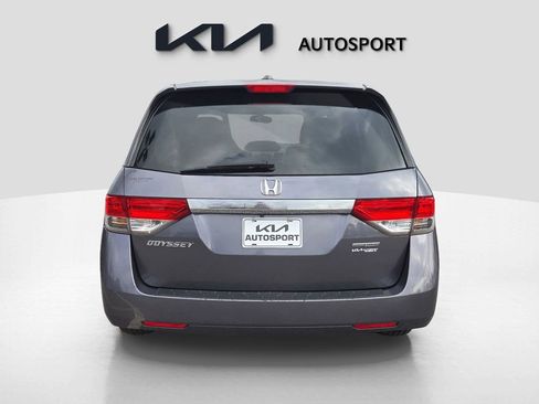 Used 2016 Honda Odyssey SE image 9