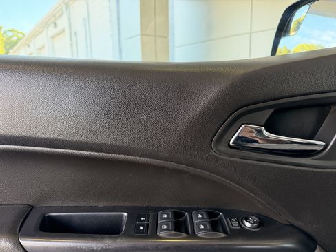 Used 2019 Chevrolet Colorado LT AWD/4WD image 7