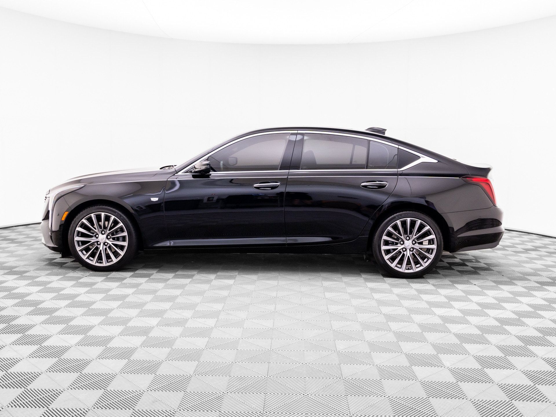 Certified 2025 Cadillac CT5 Premium Luxury w/ Technology Package AWD/4WD image 2