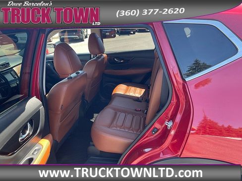 Used 2017 Nissan Rogue SL w/ SL Premium Package AWD/4WD image 10
