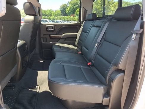 Used 2018 GMC Sierra 1500 SLT AWD/4WD image 21