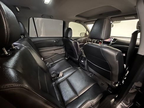 Used 2018 Honda Pilot EX-L image 12
