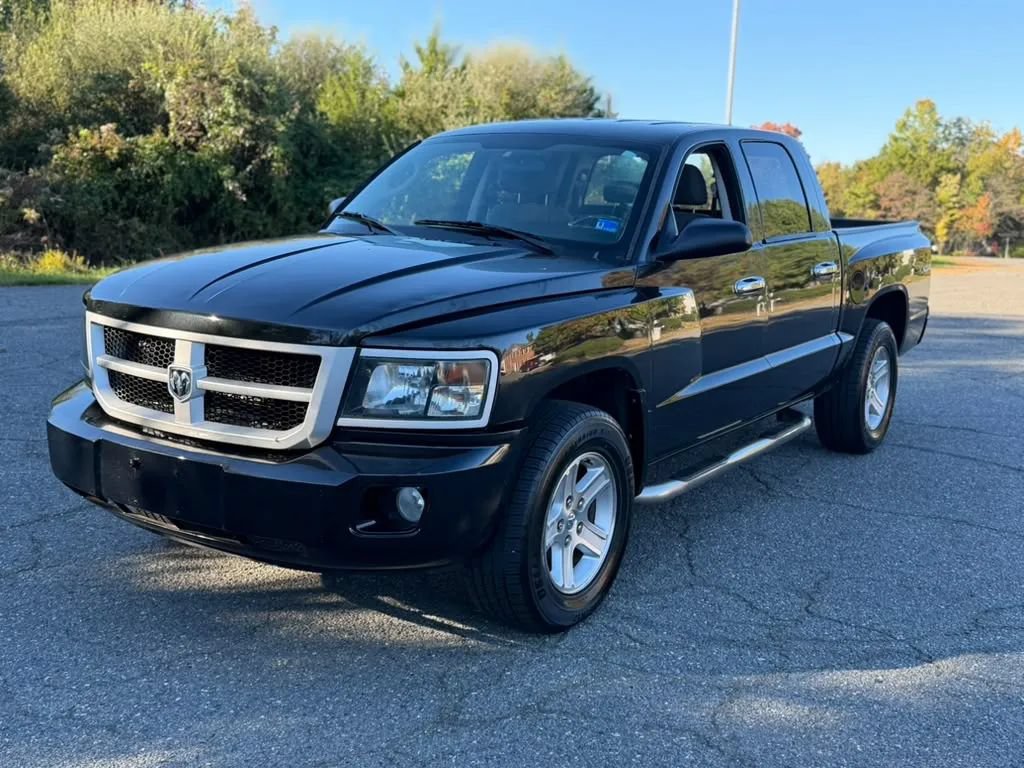 Used 2011 Dodge Dakota Big Horn AWD/4WD image 1