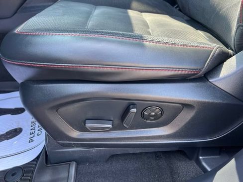 Used 2025 Ford Explorer ST AWD/4WD image 26