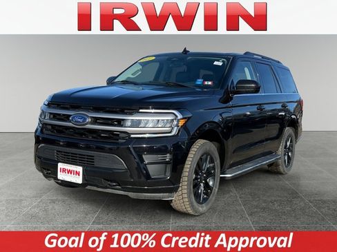 Used 2022 Ford Expedition XLT image 1