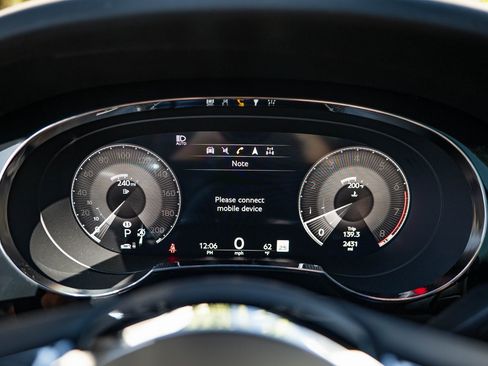 Used 2023 Bentley Bentayga Speed image 7