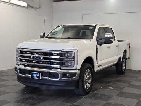 Used 2025 Ford F250 Lariat w/ Lariat Ultimate Package AWD/4WD image 4
