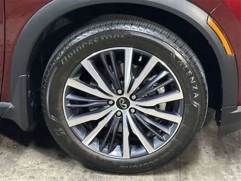 Used 2025 INFINITI QX60 Autograph w/ Cargo Package image 10