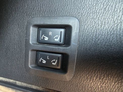 Used 2019 Nissan Armada SL w/ Premium Package AWD/4WD image 9