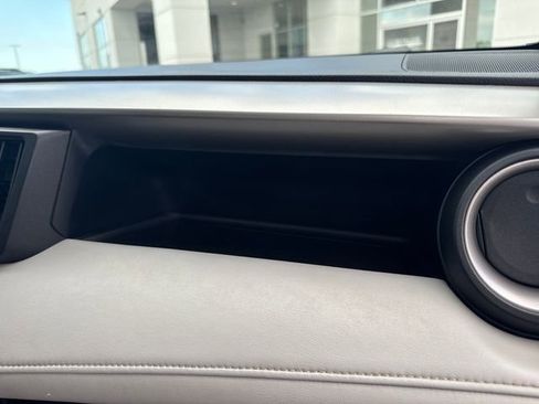 Used 2016 Toyota RAV4 XLE image 33