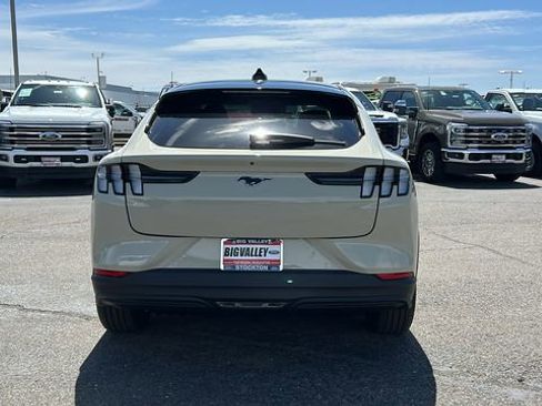 New 2026 Ford Mustang Mach-E Select w/ Comfort Package RWD image 4