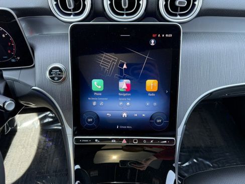 Certified 2026 Mercedes-Benz GLC 300 4MATIC image 15