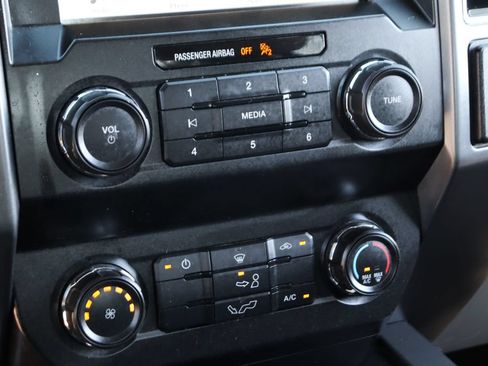 Used 2019 Ford F150 XLT RWD image 31