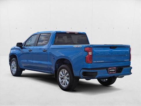 New 2025 Chevrolet Silverado 1500 Custom image 8