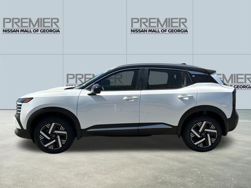 New 2026 Nissan Kicks SV FWD image 6
