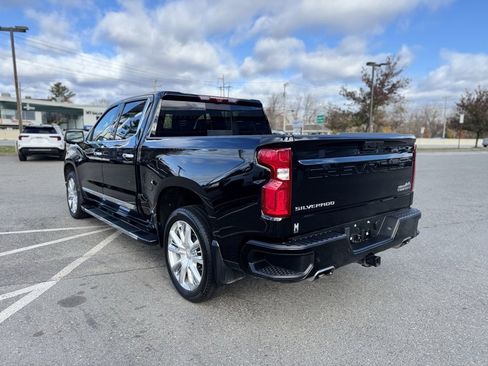 Used 2023 Chevrolet Silverado 1500 High Country w/ High Country Premium Package image 4