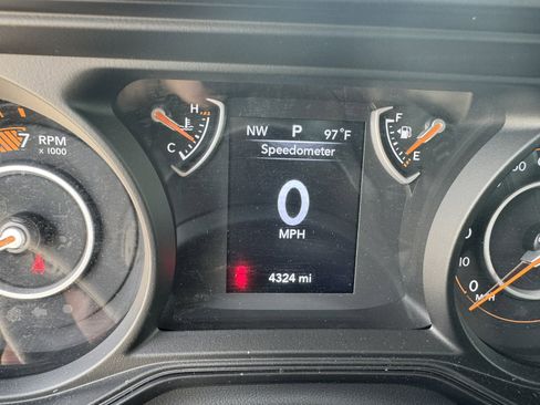 Certified 2025 Jeep Wrangler Unlimited Sport AWD/4WD image 33