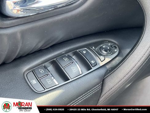 Used 2022 Nissan Armada S AWD/4WD image 15