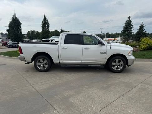Used 2017 RAM 1500 Big Horn AWD/4WD image 17