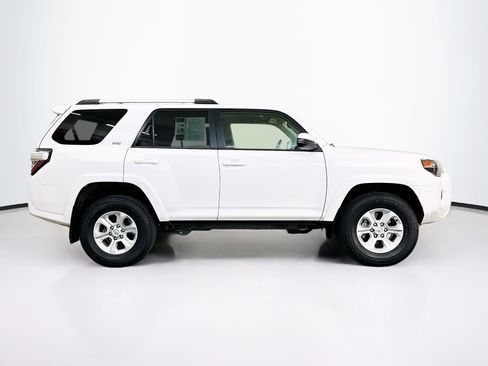 Used 2024 Toyota 4Runner SR5 image 10