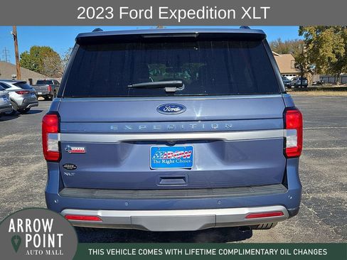 Used 2023 Ford Expedition XLT image 10