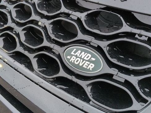 New 2026 Land Rover Discovery Sport Landmark image 11
