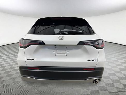 New 2026 Honda HR-V Sport image 5