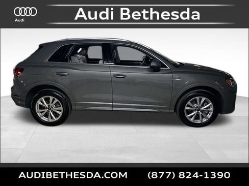 Certified 2025 Audi Q3 2.0T Premium Plus w/ Premium Plus Package image 8