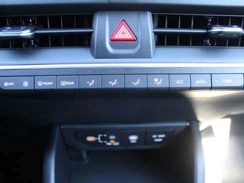 New 2025 Kia K4 LXS image 37