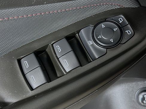 Used 2023 Chevrolet TrailBlazer RS w/ Sun and Liftgate Package AWD/4WD image 19