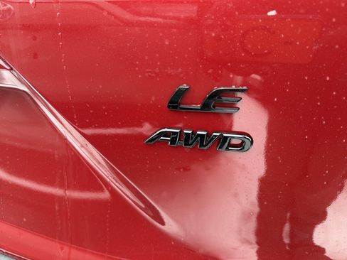 Used 2022 Toyota Corolla Cross LE w/ Black Badges Package (TMS) image 7