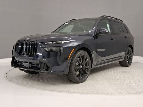 New 2026 BMW X7 xDrive40i w/ M Sport Package image 33