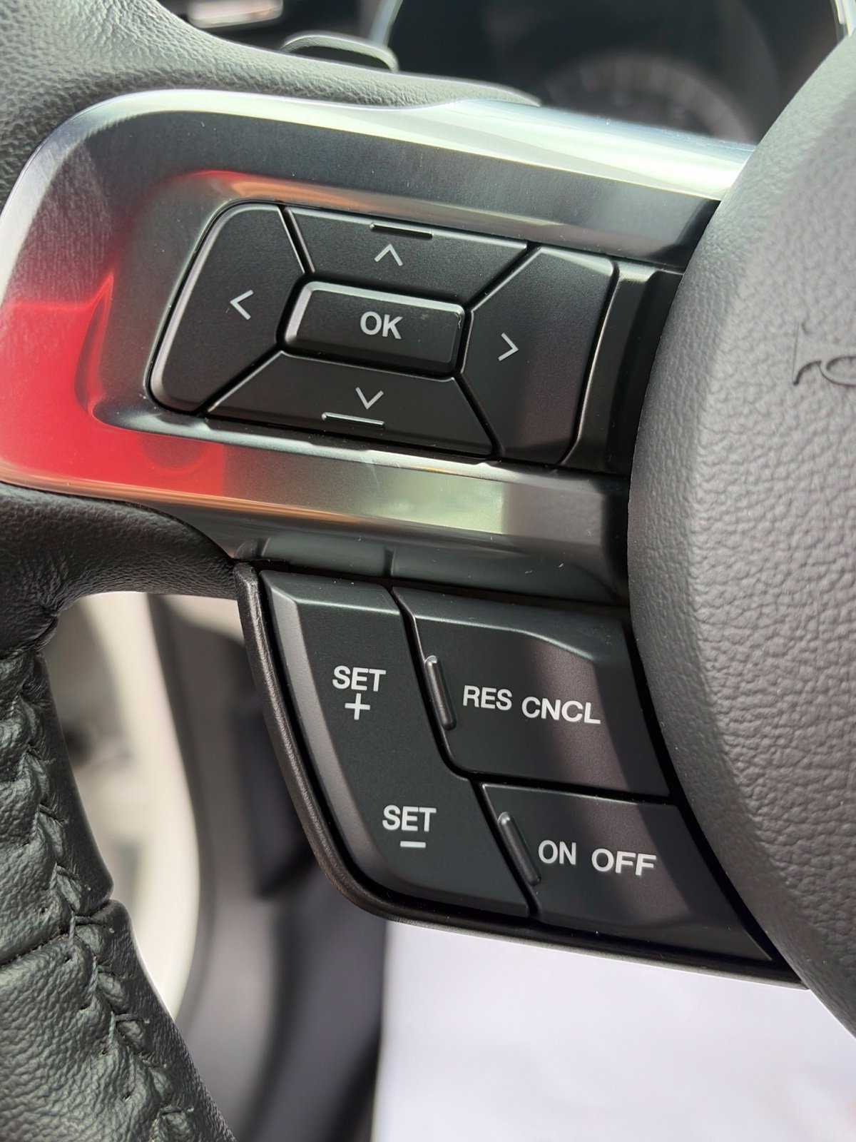 Used 2017 Ford Mustang GT Premium w/ Equipment Group 401A RWD image 23