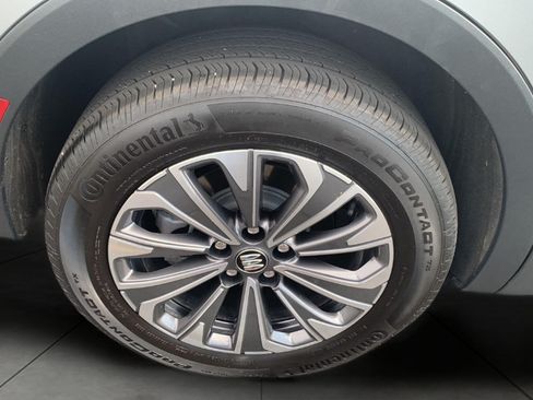 Certified 2024 Buick Envision Preferred AWD/4WD image 25