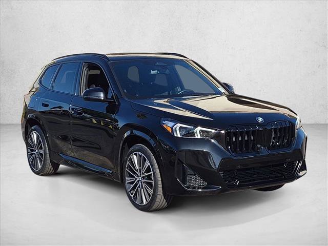 Certified 2025 BMW X1 xDrive28i w/ M Sport Package AWD/4WD image 3