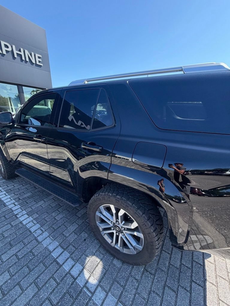 Used 2025 Toyota 4Runner Limited AWD/4WD image 14