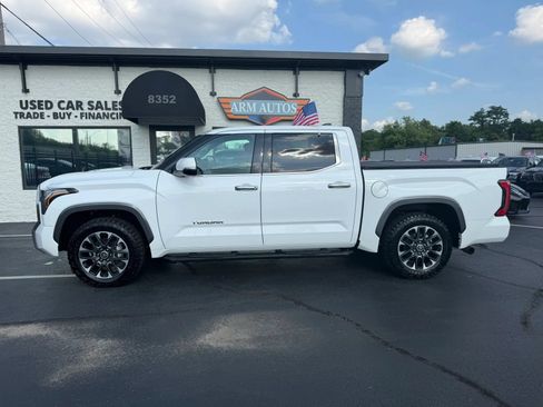 Used 2022 Toyota Tundra Limited RWD image 3