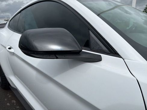 Used 2016 Ford Mustang Shelby GT350 w/ Technology Package image 7