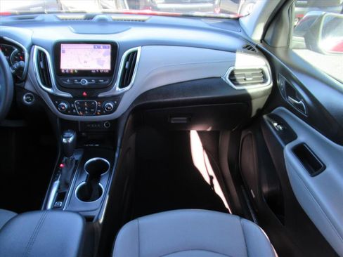 Used 2019 Chevrolet Equinox Premier image 13