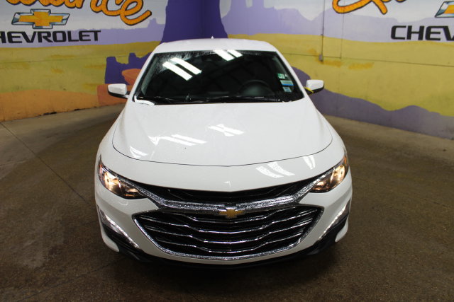Used 2024 Chevrolet Malibu LT FWD image 3