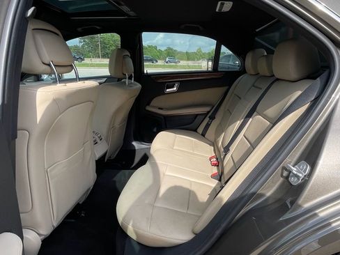 Used 2011 Mercedes-Benz E 350 4MATIC Sedan w/ Premium 1 Pkg image 33