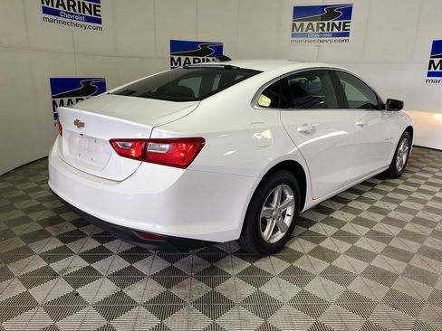 Used 2022 Chevrolet Malibu LS FWD image 16