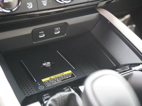 Used 2023 Honda Accord Touring image 33