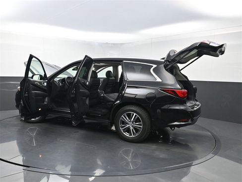 Used 2020 INFINITI QX60 Luxe w/ Essential Package image 41