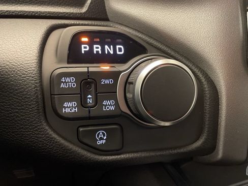 New 2026 RAM 1500 Big Horn AWD/4WD image 12