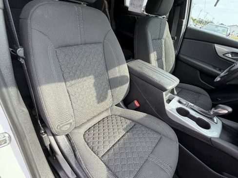Used 2020 Chevrolet Blazer LT FWD image 18