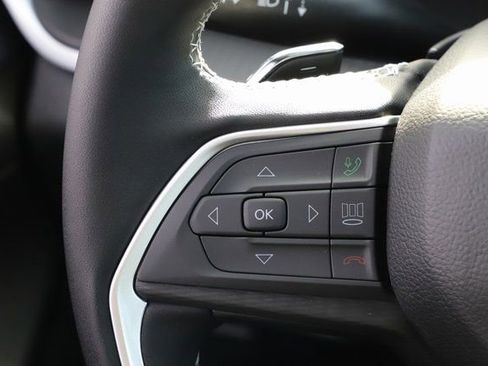 New 2025 Jeep Grand Cherokee Laredo X w/ Luxury Tech Group I AWD/4WD image 21